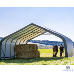 Groot onderkomen voor dieren of opslag