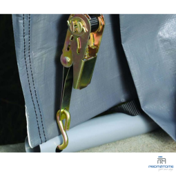 Livré avec 4 ancres à tempête pour un ancrage solide